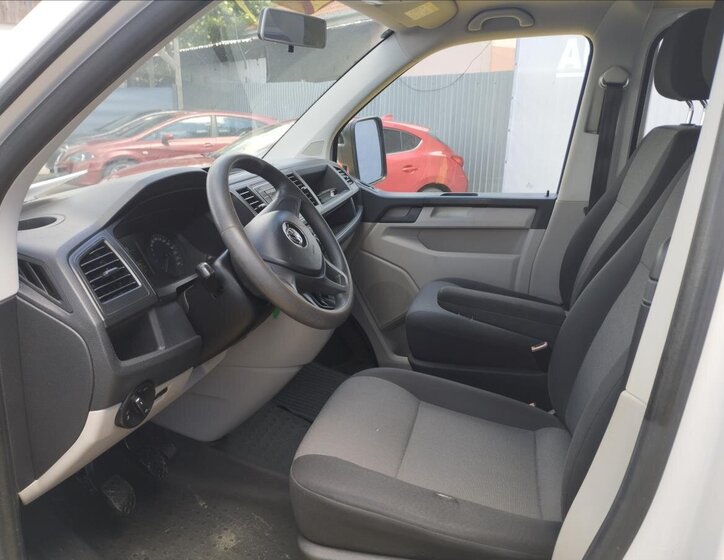 Volkswagen Transporter 7