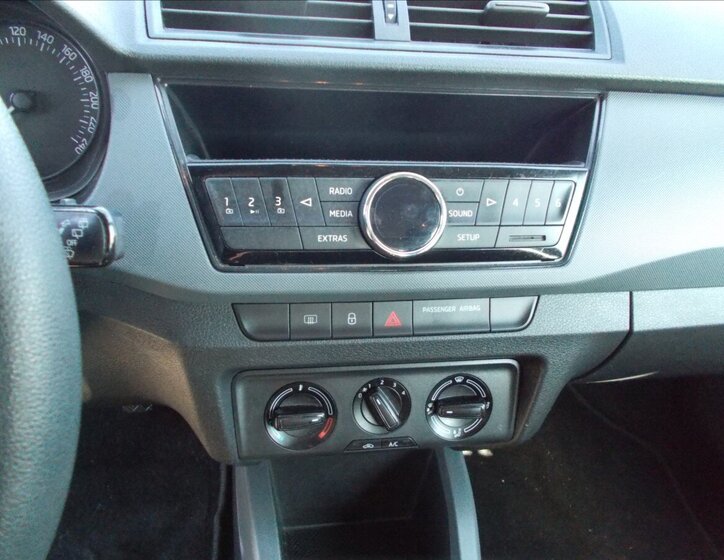 Škoda Fabia Hatchback 999,0 44 kw