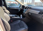 Mercedes-Benz Třídy M SUV / Terénní 3,0 l 190 kw