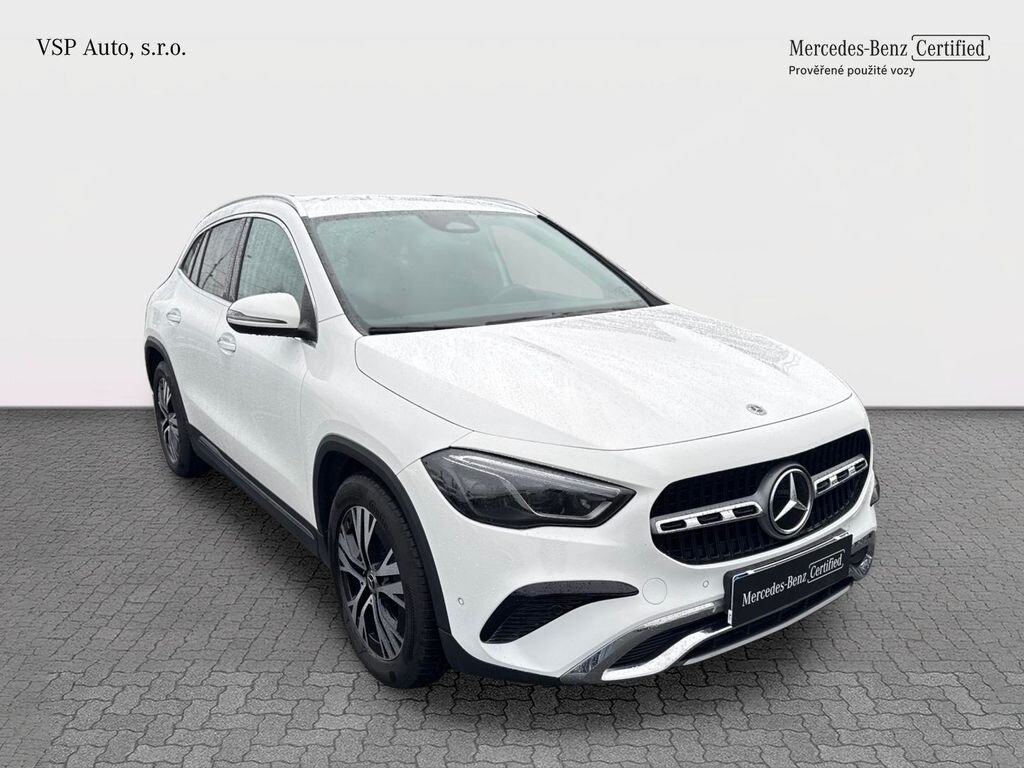 Mercedes-Benz GLA SUV / Terénní 2,0 l 110 kw