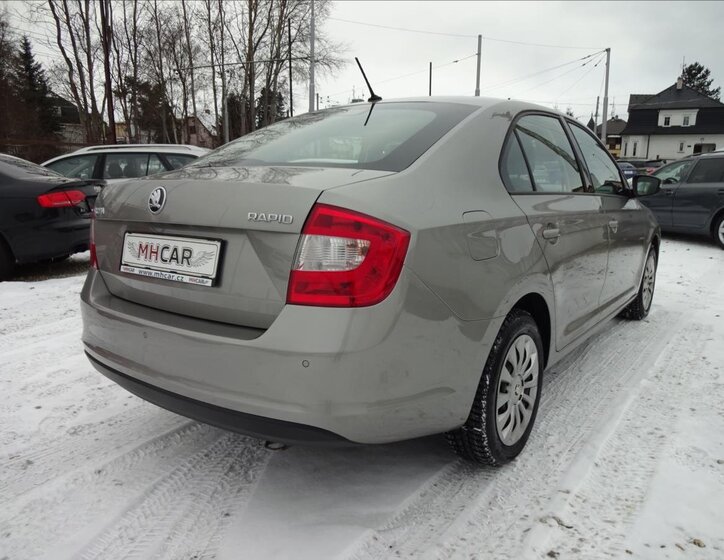 Škoda Rapid 7