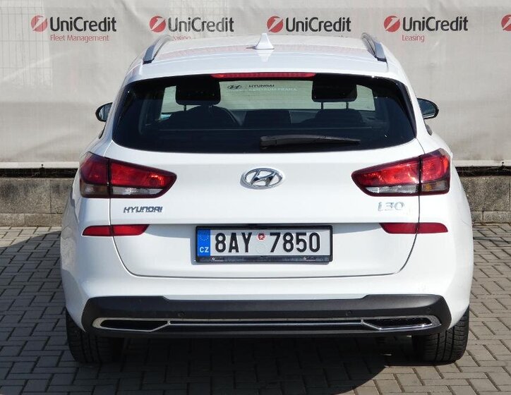 Hyundai i30 Kombi 998,0 88 kw