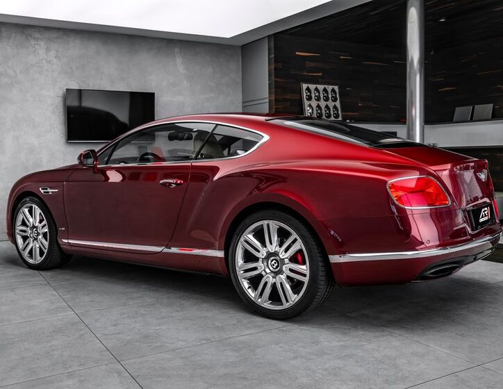 Bentley Continental GT 7