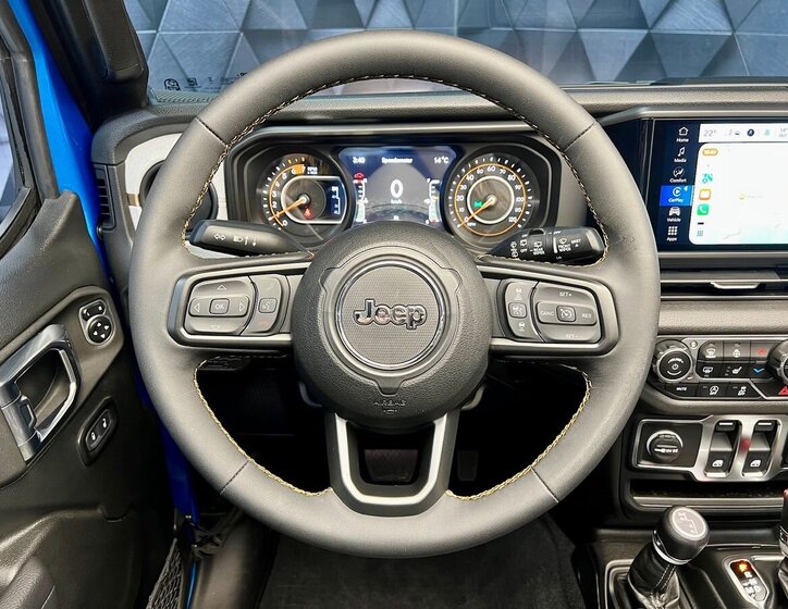 Jeep Wrangler SUV / Terénní 2,0 l 200 kw