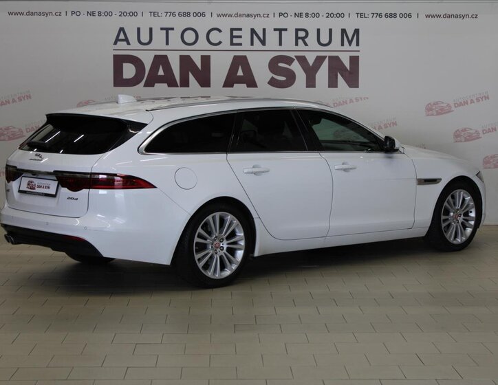Jaguar XF Kombi 2,0 l 132 kw