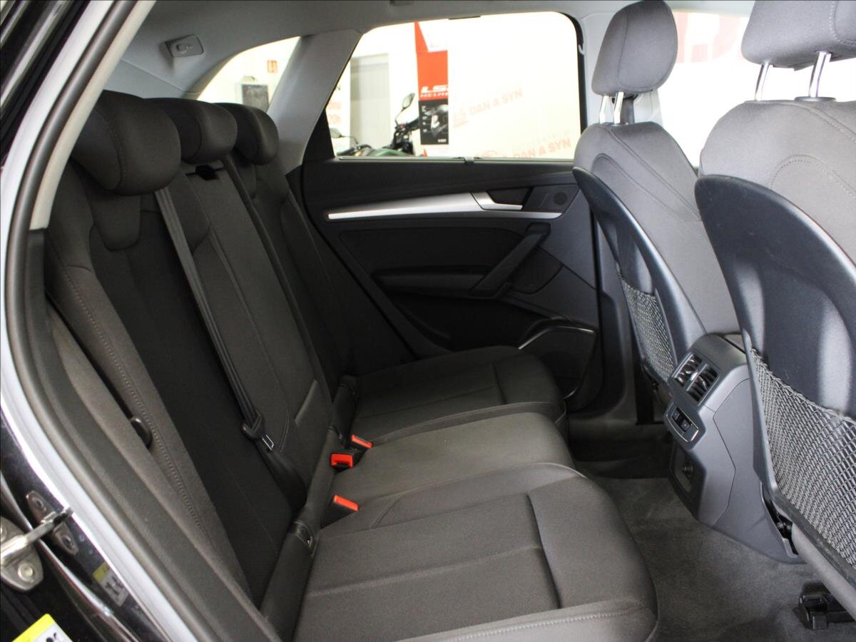 Audi Q5 SUV / Terénní 2,0 l 120 kw