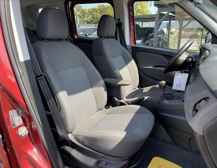 Fiat Dobló MPV 1,6 l 88 kw
