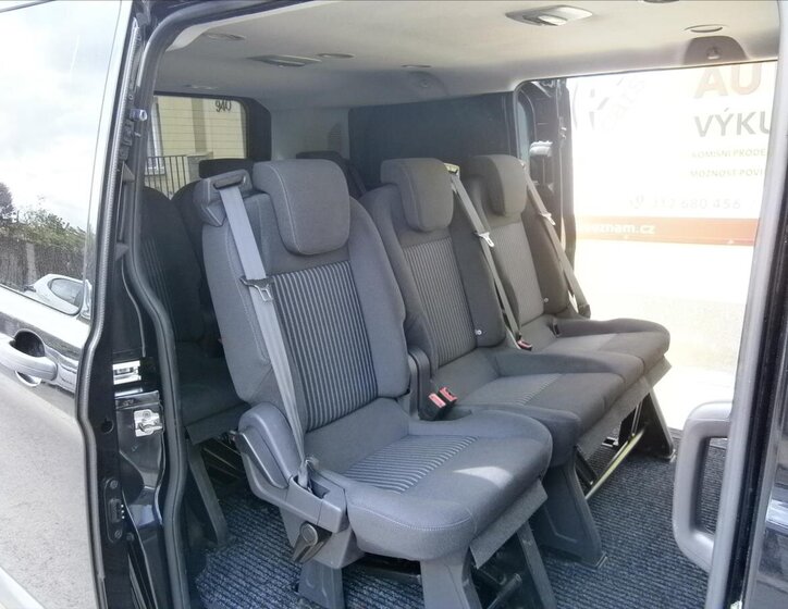 Ford Transit Custom Kombi 2,2 l 114 kw