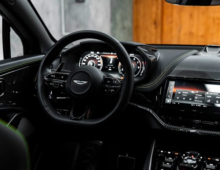 Aston Martin Ostatní 32