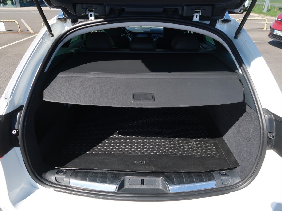 Peugeot 508 Kombi 2,0 l 120 kw