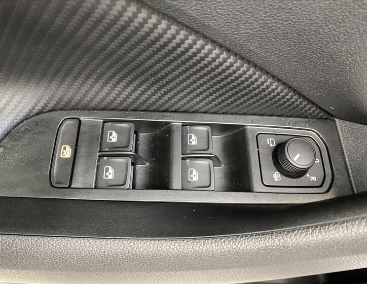 Škoda Kamiq SUV 999,0 85 kw