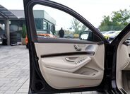 Mercedes-Benz Třídy S 12