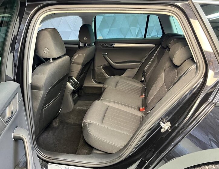 Škoda Superb Kombi 2,0 l 110 kw