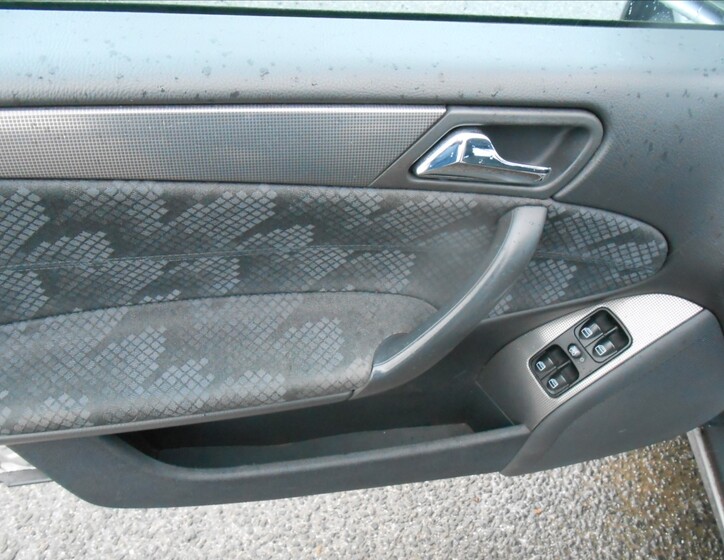 Mercedes-Benz Třídy C 17