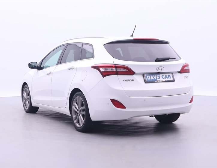 Hyundai i30 Kombi 1,6 l 99 kw