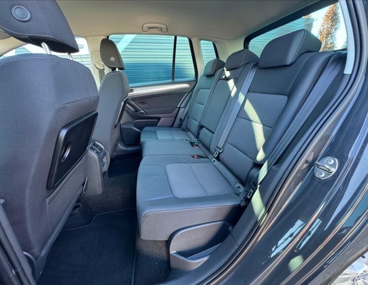 Volkswagen Golf Sportsvan MPV 2,0 l 110 kw