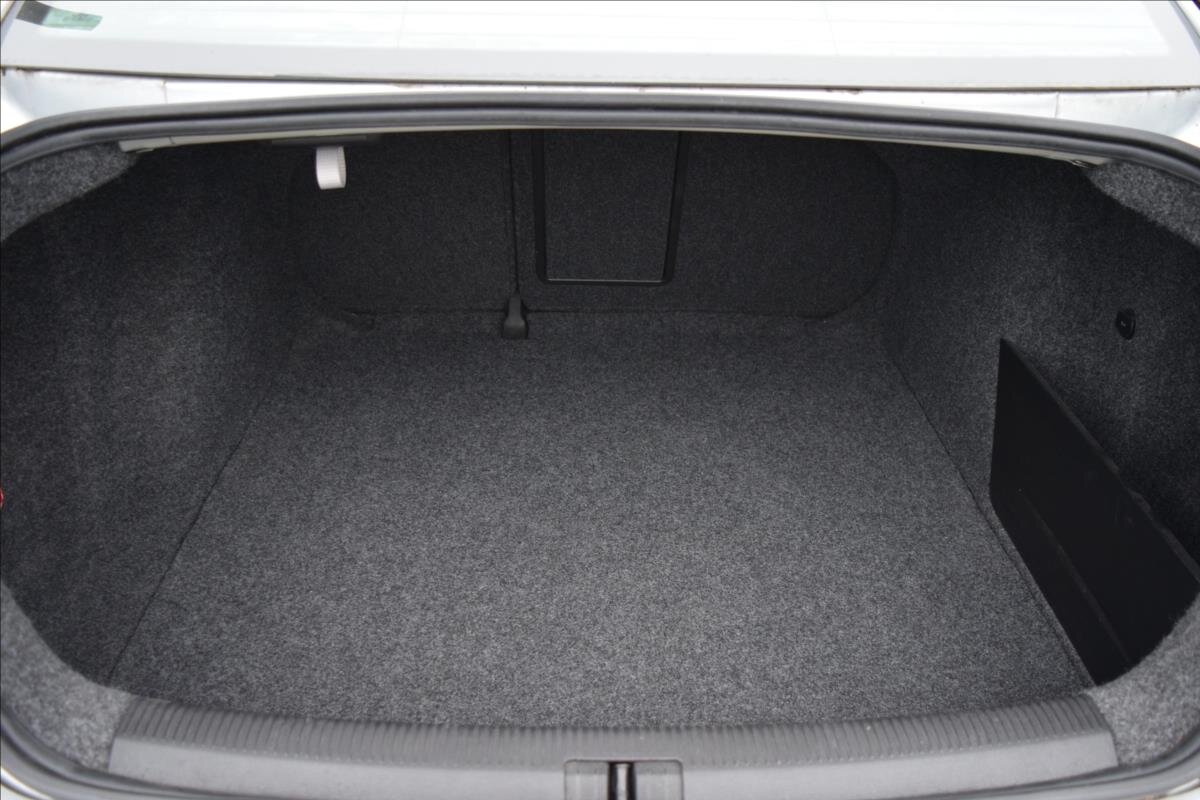 Volkswagen Jetta Kombi 1,4 l 90 kw