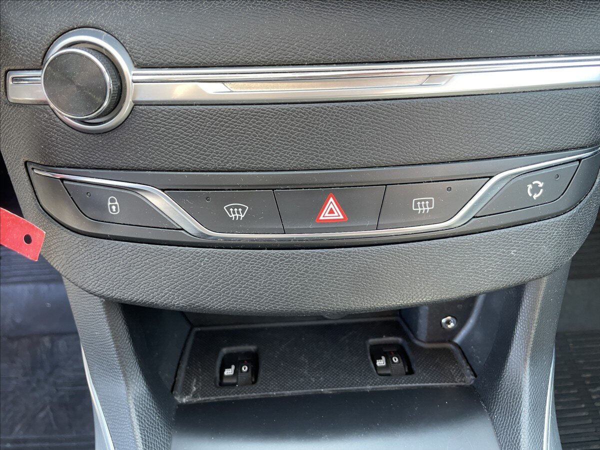 Peugeot 308 Kombi 1,6 l 88 kw