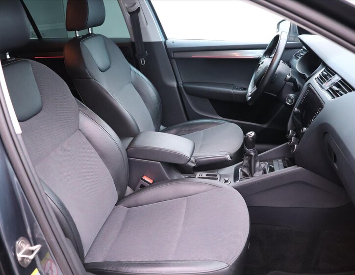 Škoda Octavia Liftback 2,0 l 110 kw