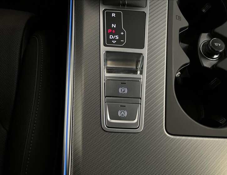 Audi A6 Allroad Kombi 3,0 l 253 kw