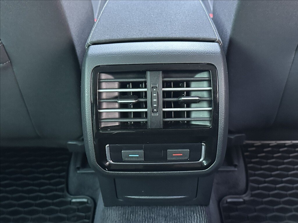 Volkswagen Passat Kombi 1,4 l 110 kw