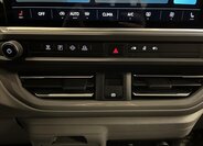 Volkswagen Caravelle Kombi 2,0 l 110 kw