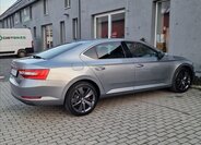 Škoda Superb 11