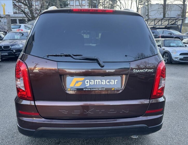 SsangYong Rexton SUV 2,0 l 114 kw