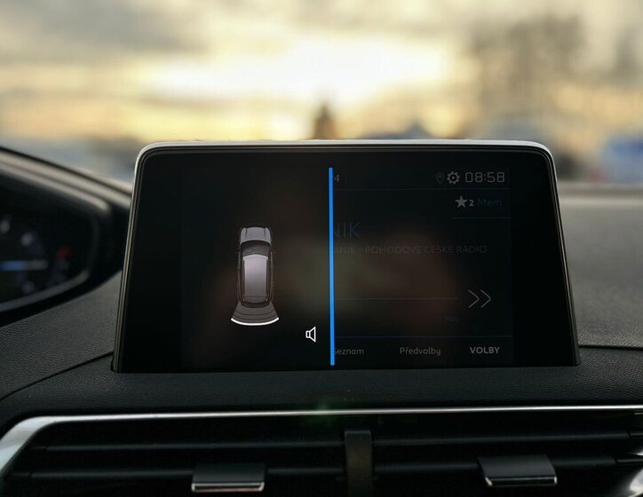 Peugeot 3008 SUV 1,5 l 96 kw