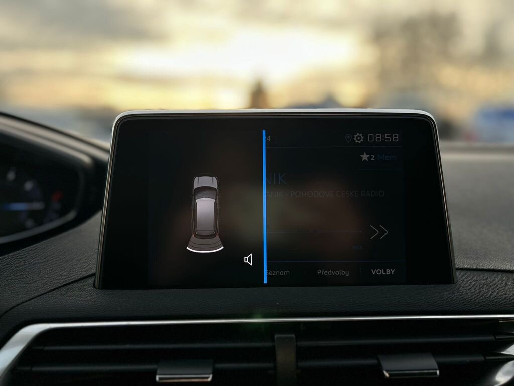 Peugeot 3008 SUV 1,5 l 96 kw