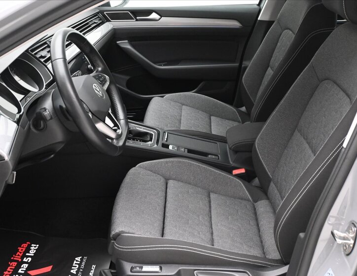 Volkswagen Passat Kombi 2,0 l 110 kw