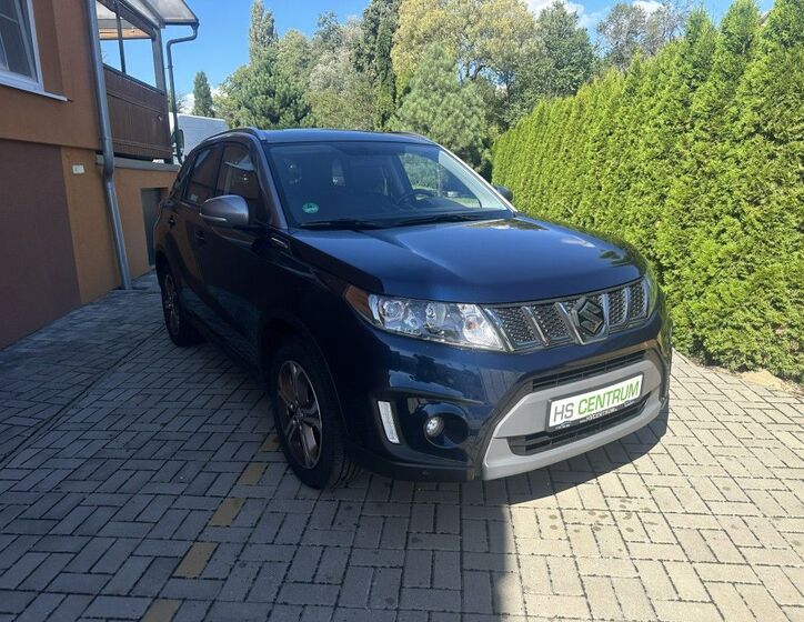 Suzuki Vitara 1