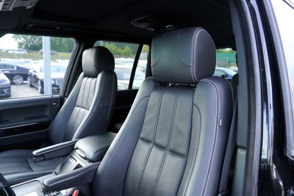 Land Rover Range Rover SUV / Terénní 4,4 l 230 kw