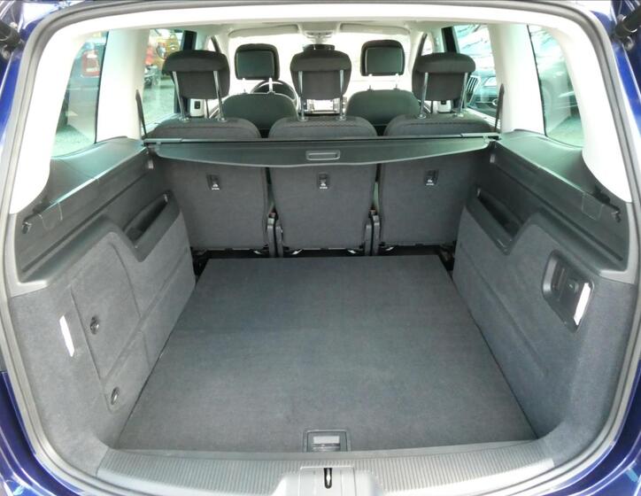 Volkswagen Sharan 19