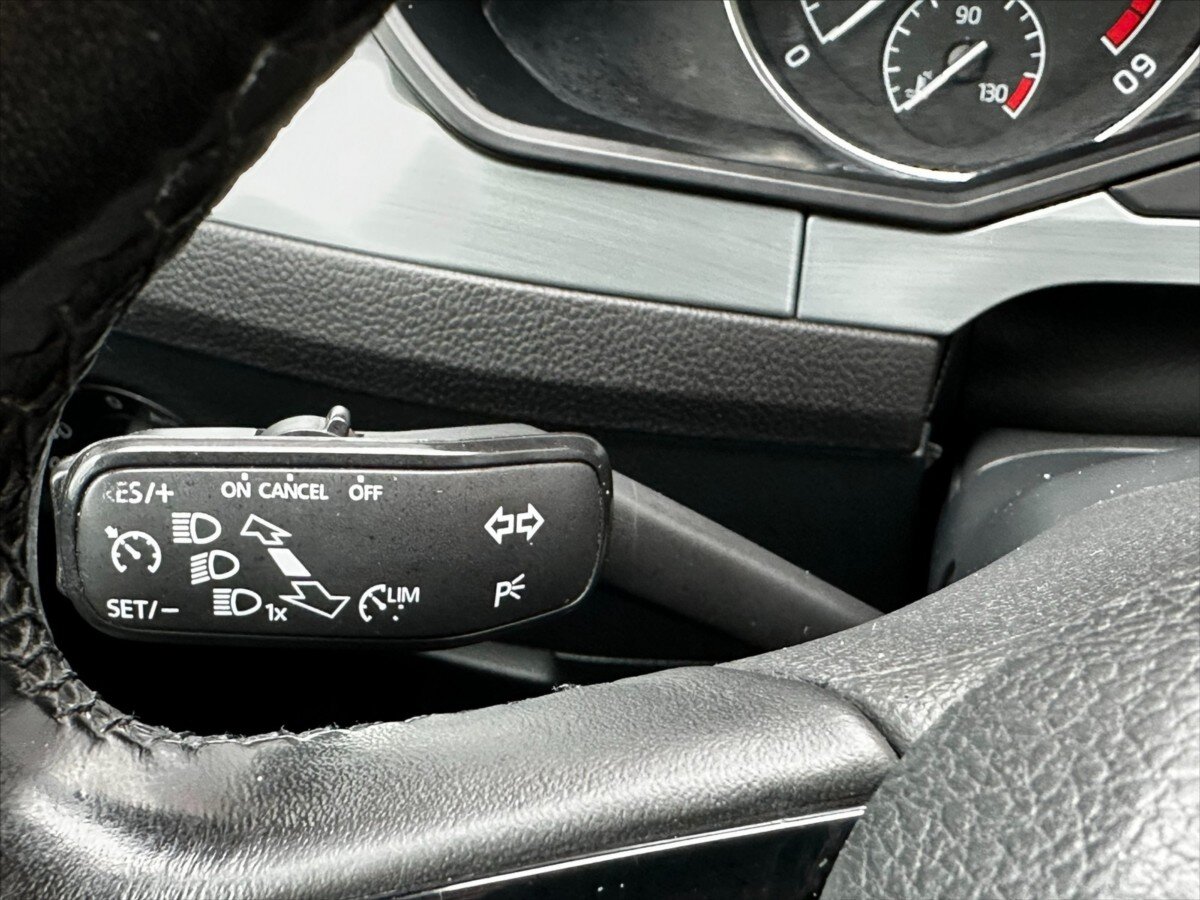 Škoda Superb Sedan / Limuzína 2,0 l 110 kw