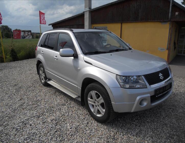 Suzuki Grand Vitara 3