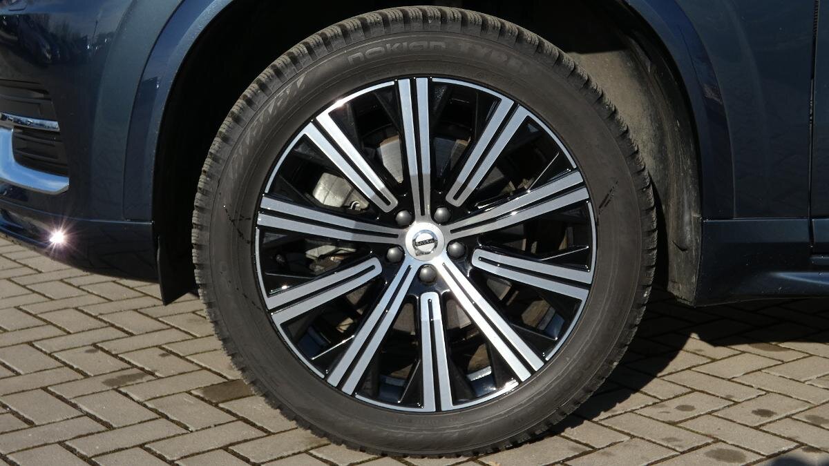 Volvo XC90 SUV / Terénní 2,0 l 173 kw