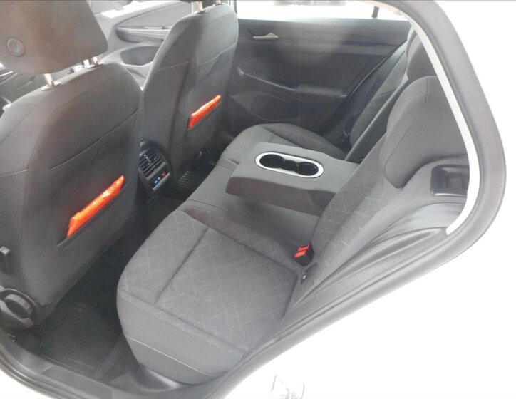 Volkswagen Golf Hatchback 1,5 l 96 kw