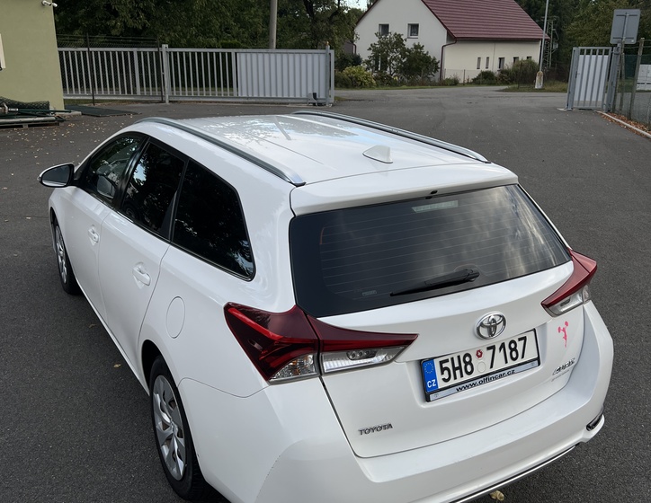Toyota Auris 3