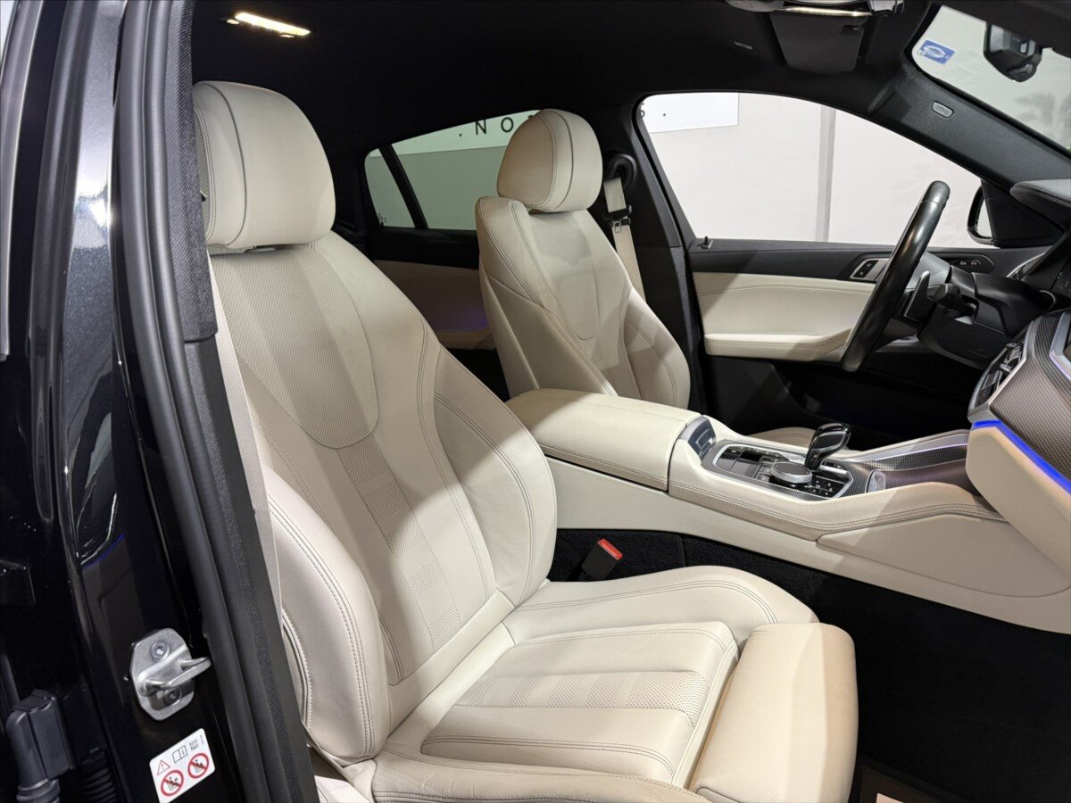 BMW X6 Sedan / Limuzína 3,0 l 250 kw