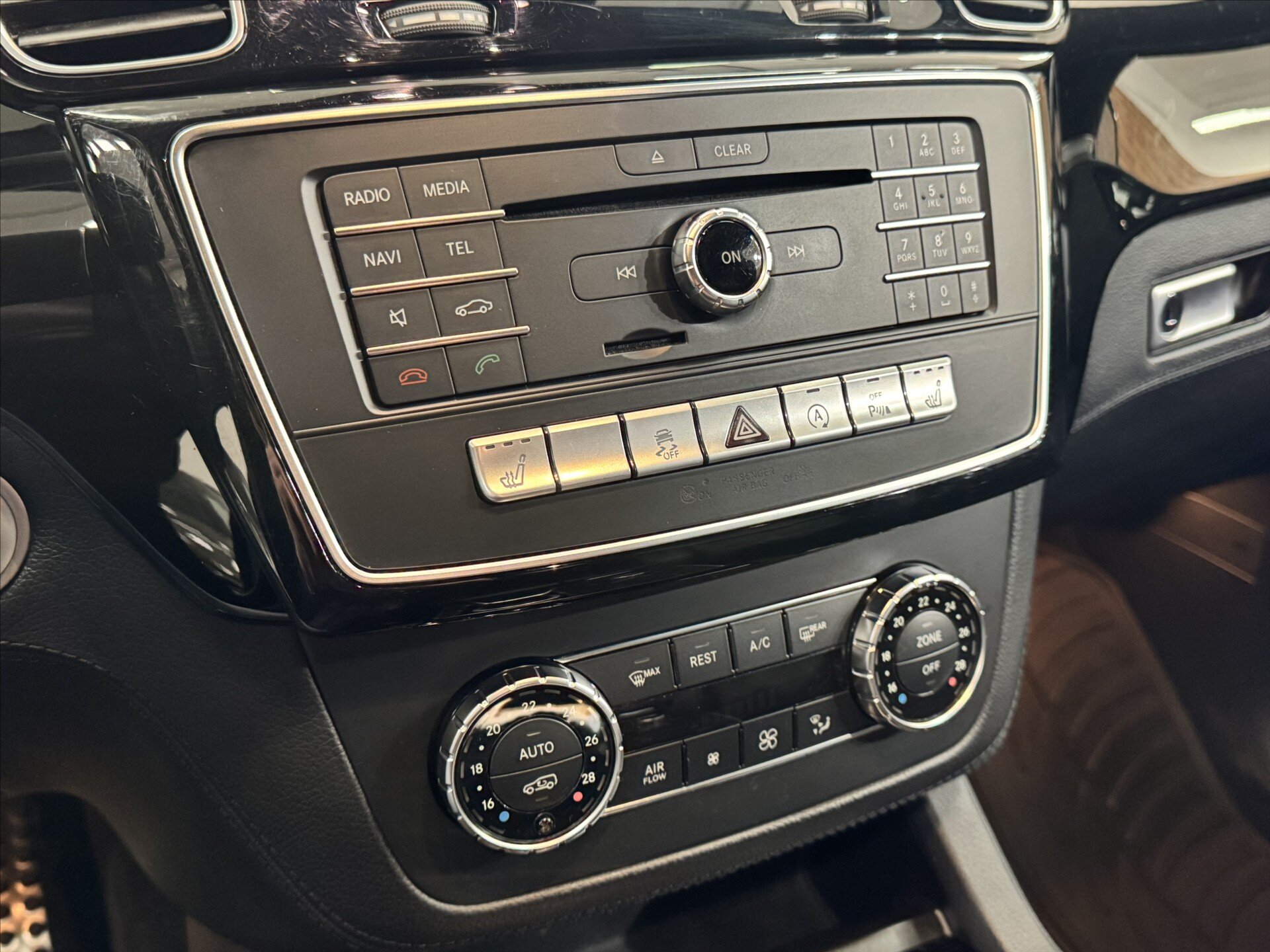 Mercedes-Benz GLE SUV 3,0 l 270 kw