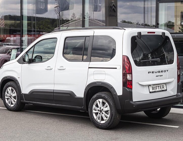Peugeot Rifter MPV 1,5 l 96 kw