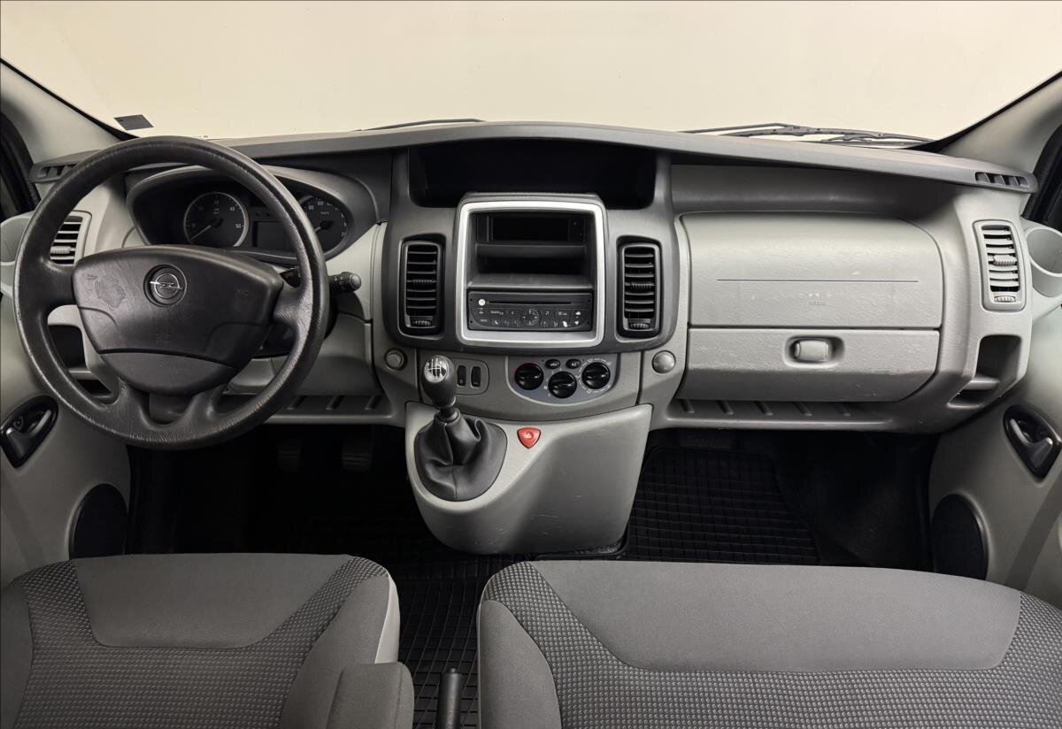 Opel Vivaro Kombi 2,0 l 84 kw