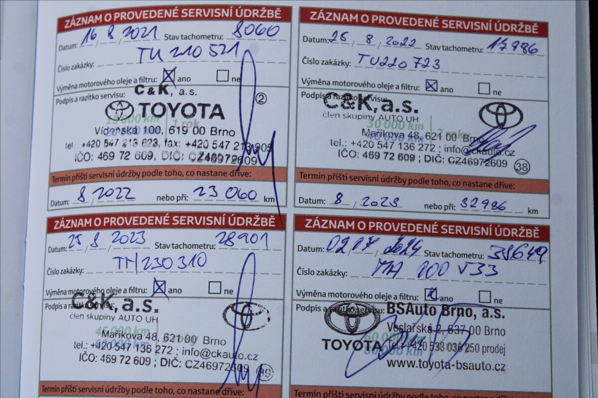 Toyota Yaris Kombi 1,5 l 82 kw