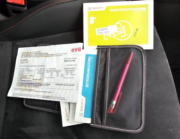 Seat Leon Hatchback 1,4 l 110 kw