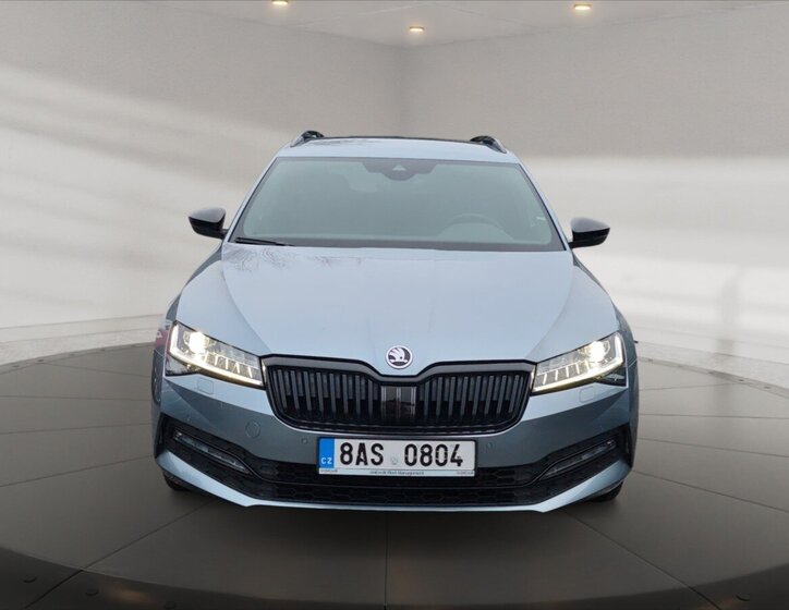 Škoda Superb Kombi 2,0 l 147 kw