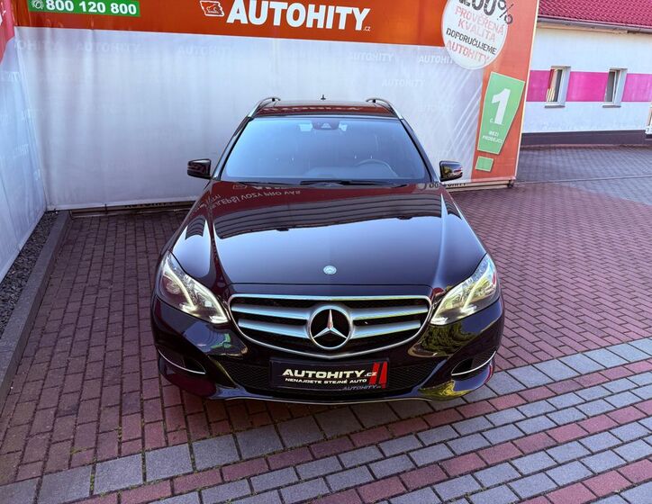 Mercedes-Benz Třídy E 2