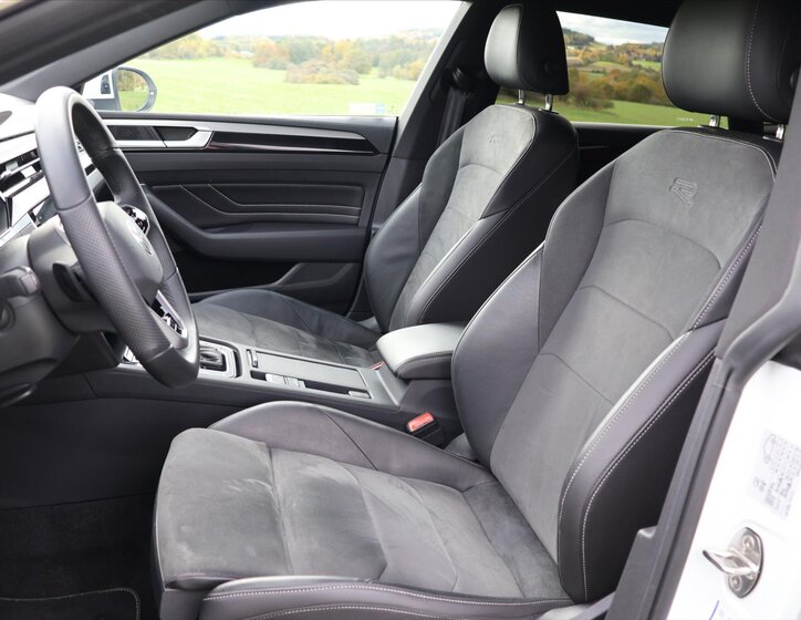 Volkswagen Arteon Kombi 2,0 l 206 kw