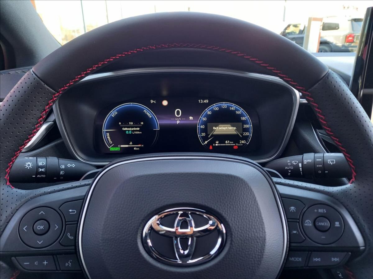 Toyota Corolla Kombi 2,0 l 112 kw