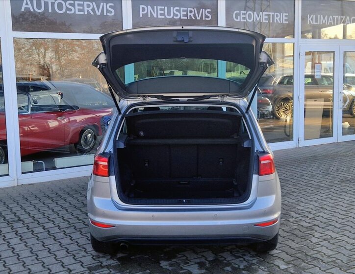 Volkswagen Golf Sportsvan Kombi 1,2 l 81 kw